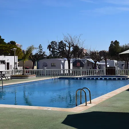 Tauro Camping 2*
