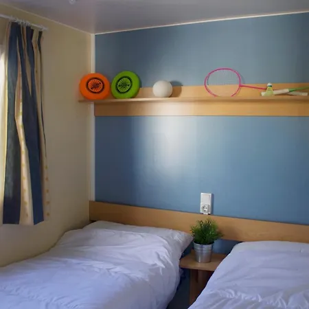 Tauro キャンプ場 2*